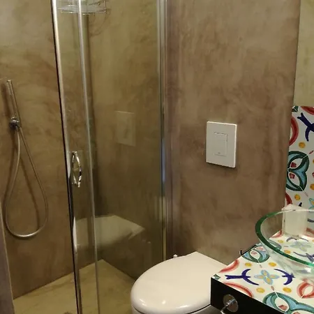 別荘 Dammuso Solmar *